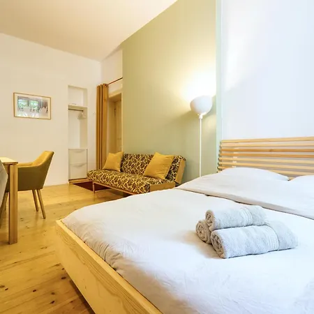 Gemuetliche 2-zimmer-wohnung Zentral Friedrichshain * Berlin